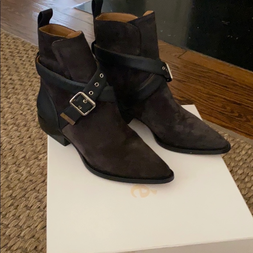 Chloe Rylee boots size 37